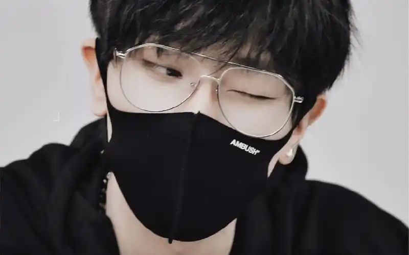 景向谁依关于景老师小城谣和故人泪串歌那些事儿