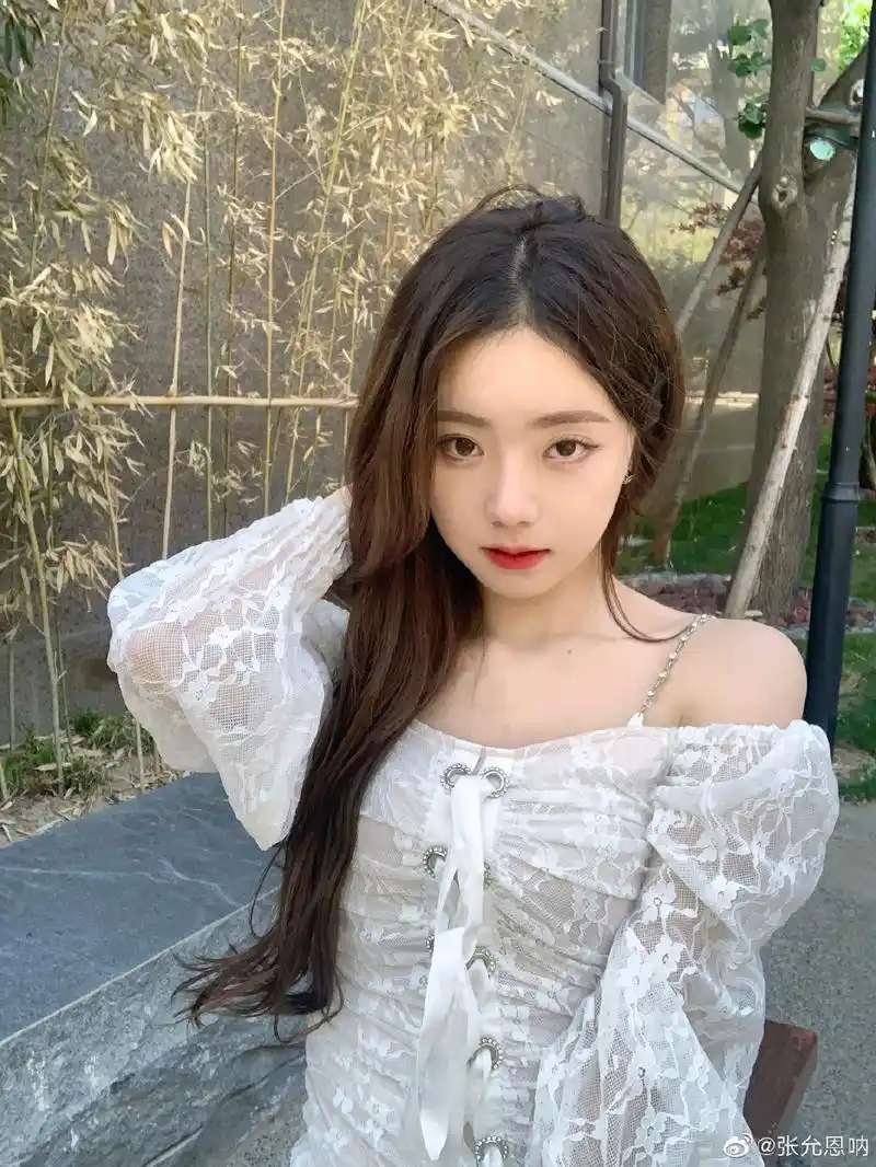 美女张允恩迷人美照欣赏,好漂亮啊