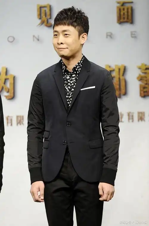 演员张译拿奖拿到手软,开挂的演艺之路值得圈内很多人学习