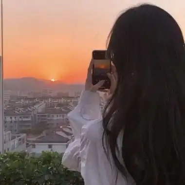 高清2021最新qq头像女背影图片