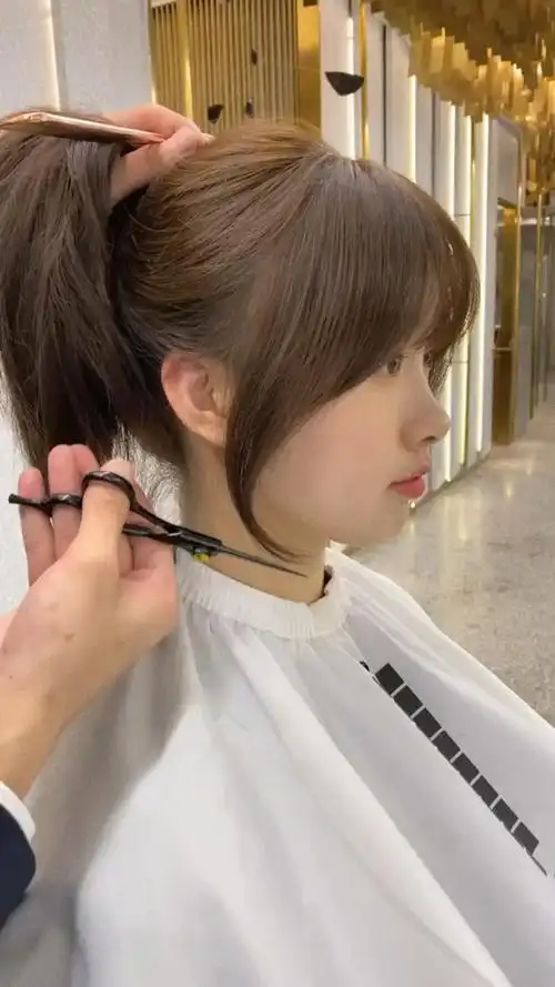 刘海剪的这么好看是我的错嘛