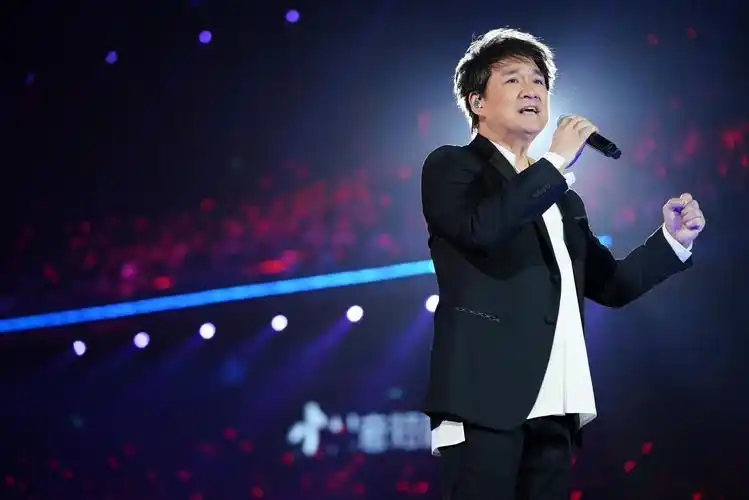 一心一意坚守白金品质,江苏卫视跨年收视夺冠!_周华健