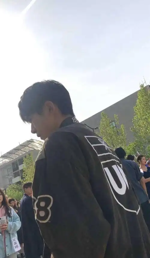 易烊千玺女友视角合集温柔可爱男友力爆棚