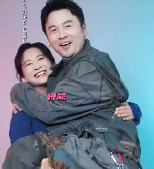 著名导演爆料:贾玲的成功离不开两个男人,现在她该领证生娃了