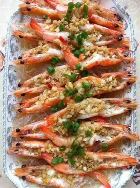 蒜蓉蒸虾_蒜蓉蒸虾几分钟最好