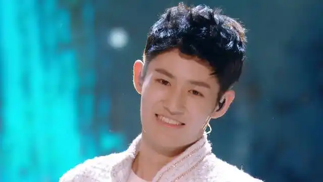 创造营2019:心灵导师彭楚粤,搞起笑来无人能比!