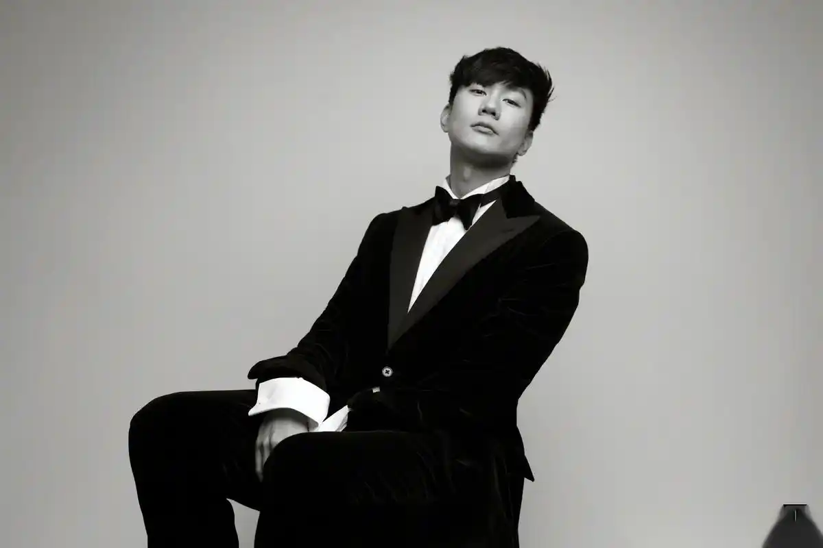 林俊杰 t magazine 封面照出炉,果然人还是需要帅气一点,38岁的林俊杰