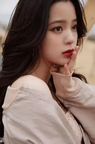 欧阳娜娜20210115图频集为爱尖叫晚会