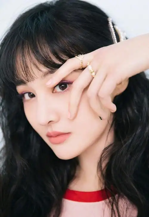 郑爽齐刘海好美啊,好甜的大美女