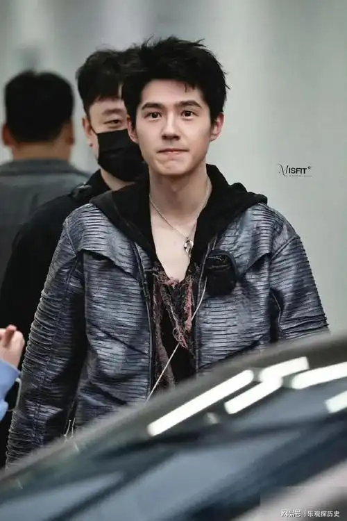 大家觉得刘昊然现在的状态可以吗这颜值回春了吗