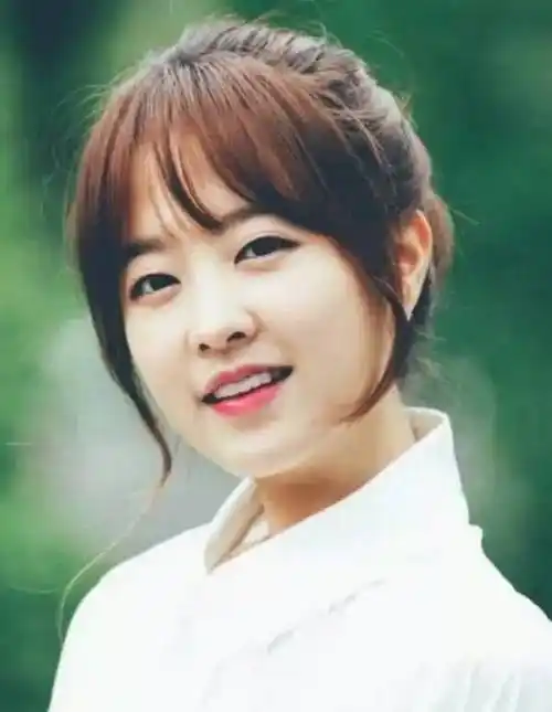 有哪些漂亮的单眼皮女明星