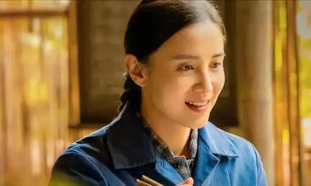 回顾宋佳因事业放弃陈龙因婚姻放弃张黎现与黄少峰长相厮守