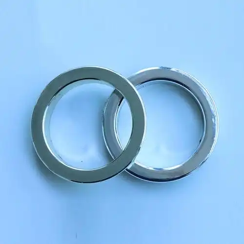 外贸直供 罗马圈批发穿孔窗帘扣环多色配件罗马杆打孔环塑料吊环