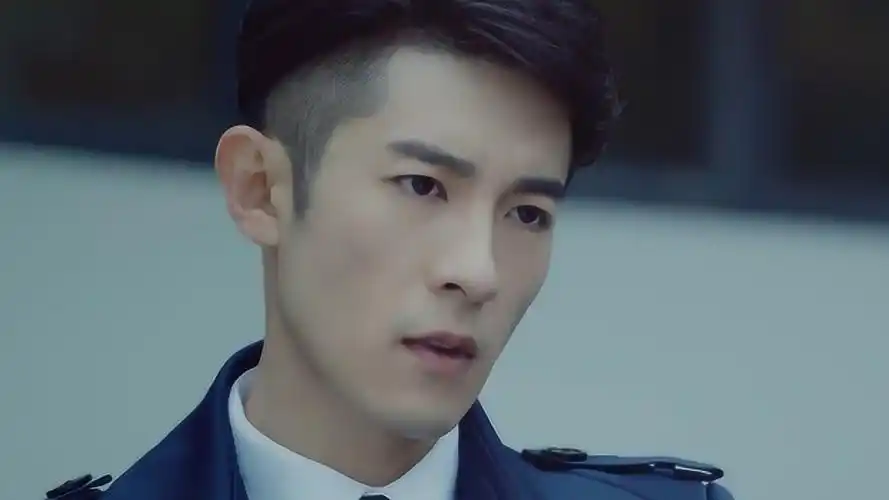 【季肖冰】【电视剧cut】李非凡坠楼