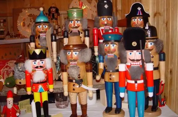 德国传统手工艺品胡桃夹子玩偶