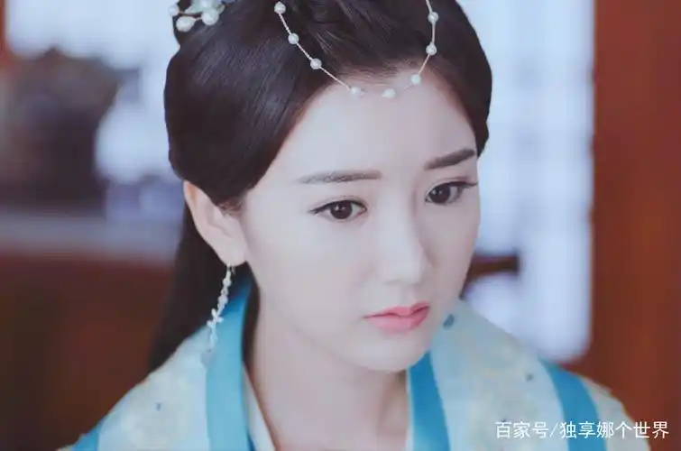 毛晓彤《锦绣未央》一组精美剧照,古装太美了!