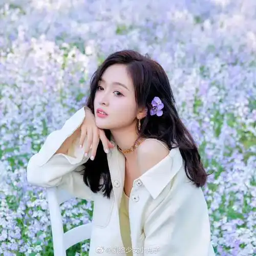 吴宣仪提前一星期被通知参加创造101#吴宣仪很甜美,对她创造营印象最