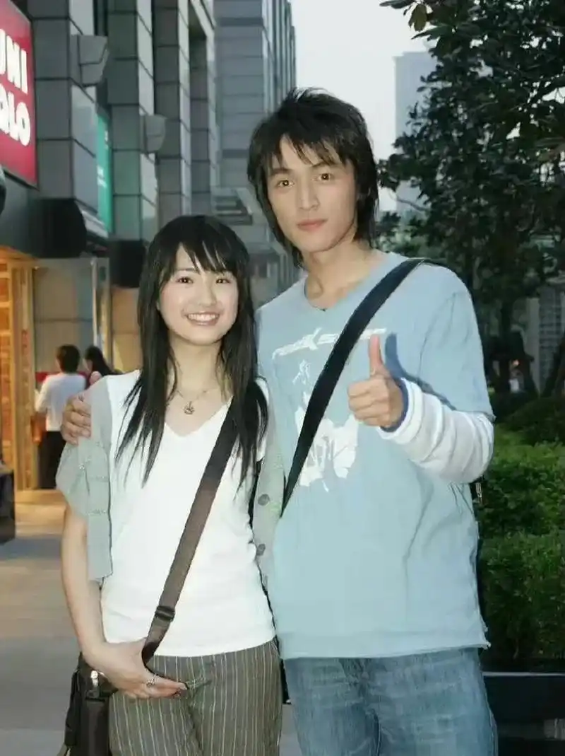 胡歌和林依晨合作过《天外飞仙》和《射雕英雄传》经典之作