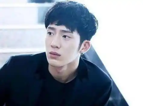 出月子就工作的颖儿,婚姻aa制的付辛博,两夫妻现状如何?