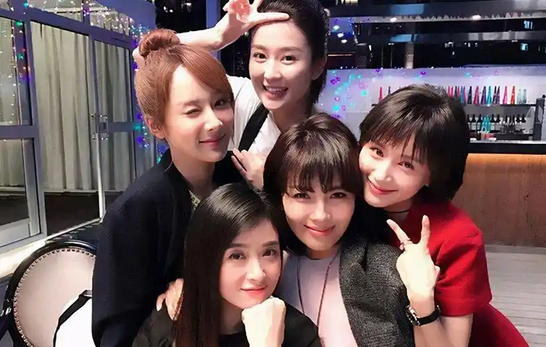 欢乐颂续集五美难聚杨紫乔欣王子文成大腕刘涛蒋欣传不和