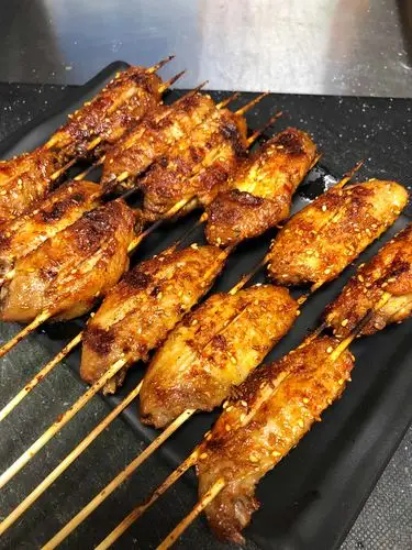 炭烤鸡翅 $2.99/串