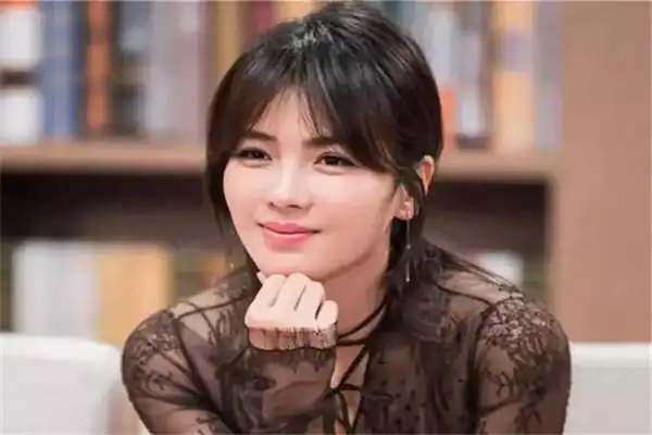 怎样让圆脸变瓜子脸