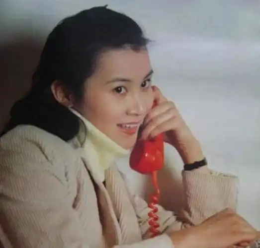 她是著名国家一级演员享正军级待遇离异后至今单身自在