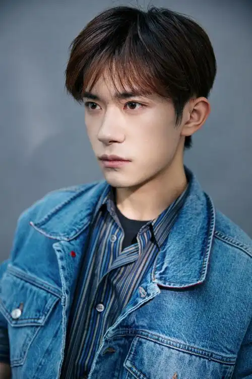 九号让出行更奇妙##易烊千玺骑车镜头