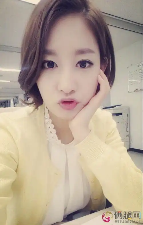 soho·mc小 进 气势推倒一片照片_soho·mc小 进