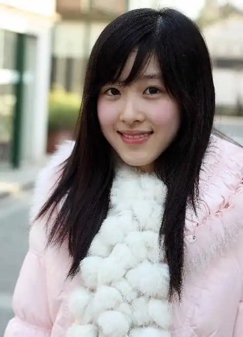 曝奶茶妹妹片酬200万将演《左耳》