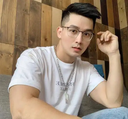 瓜子头发型男短发图片(男生不管哪个年龄) - 赤虎壹号