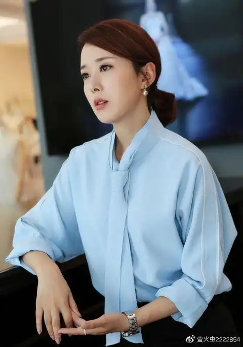 《最美的安排》开播 颜丹晨实力诠释双生姐妹花