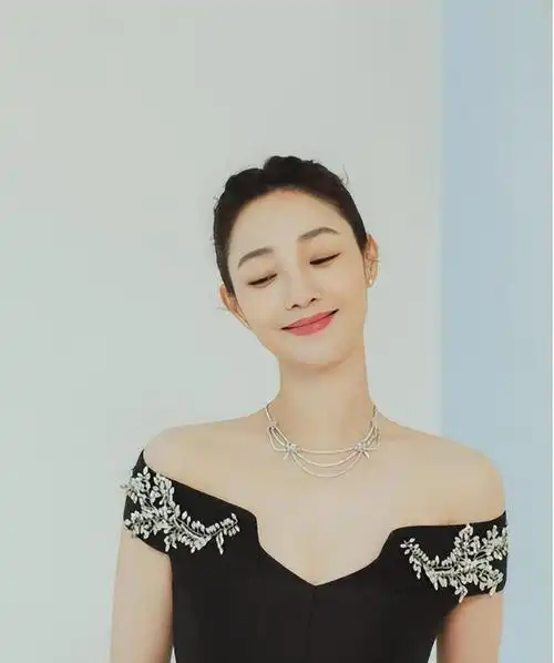 白百何再掀波澜新曝猛料胜过当年一指弹粉丝真是少见多怪