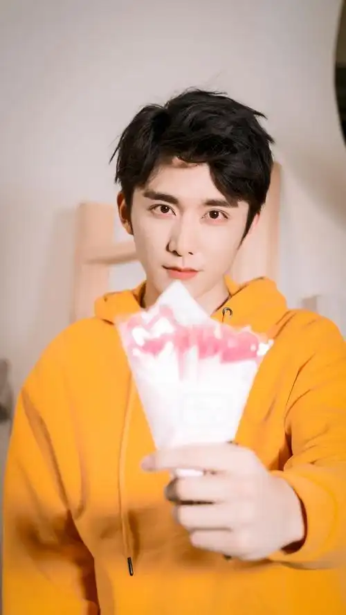 张新成贺子秋安利视频总结大家来聊天呀