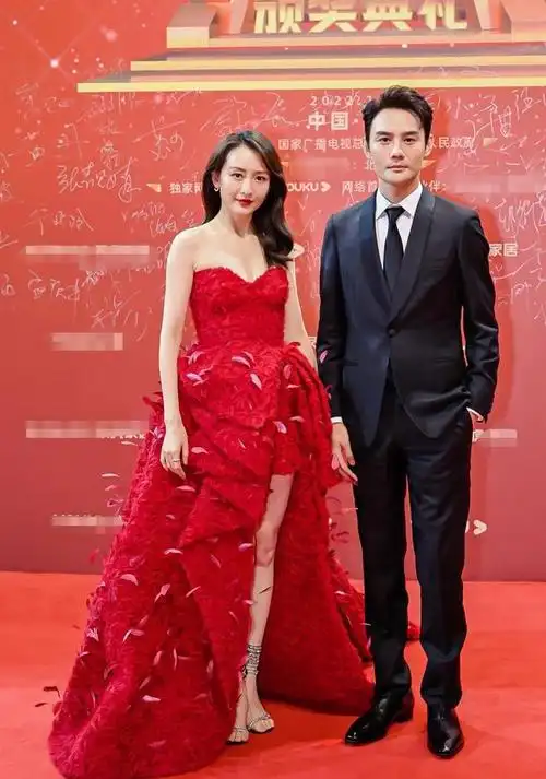 来到红毯的艺人大多是演技不错,热依扎,孙俪,童瑶,王鸥,闫妮和男演员