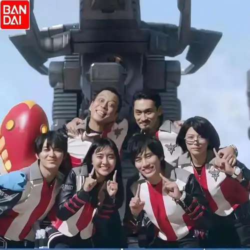 bandai/万代 七夕情人节礼物特利迦奥特曼精英胜利队全员集合,剧中