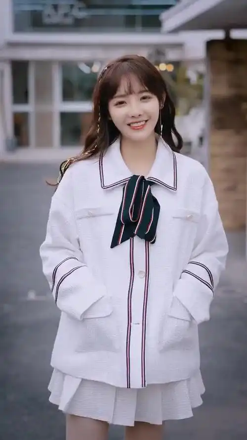 [朱容君-兔子牙]那个有香草味儿风且熟悉的夏天就要来了!夏天的风