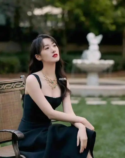 袁冰妍照片我家小宝贝的身材超棒00