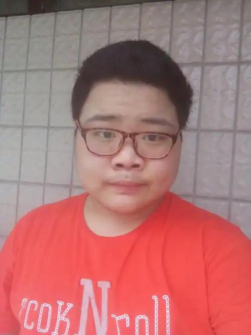 200斤,脸胖适合什么发型,我头发自然卷