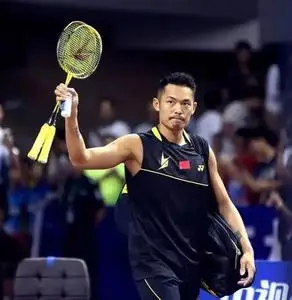 vtzf2ld  尤尼克斯  羽毛球拍   全新黄林丹