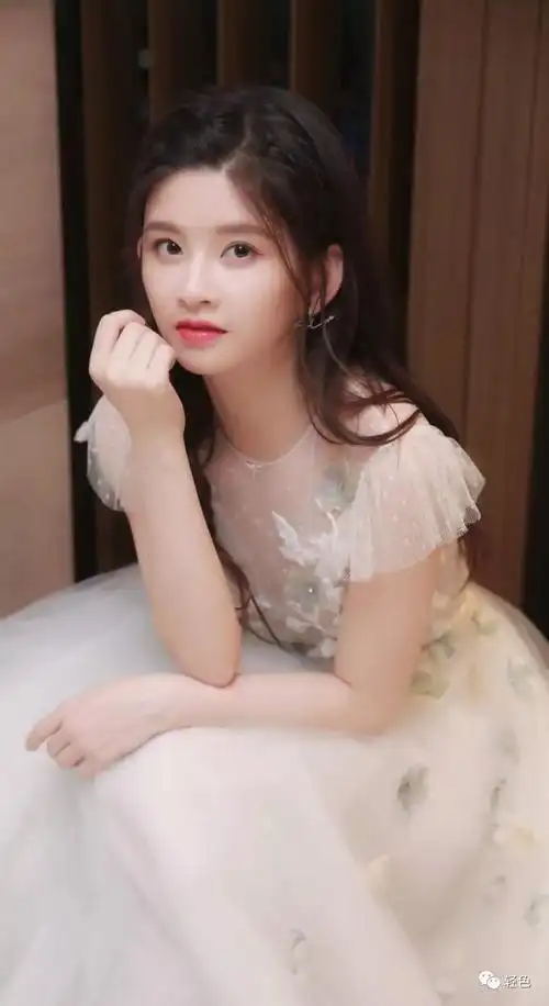 林思意个人资料简介林思意性感双腿高清写真图片合集一