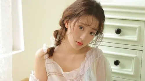 白纱唯美女生高清桌面壁纸壁纸1