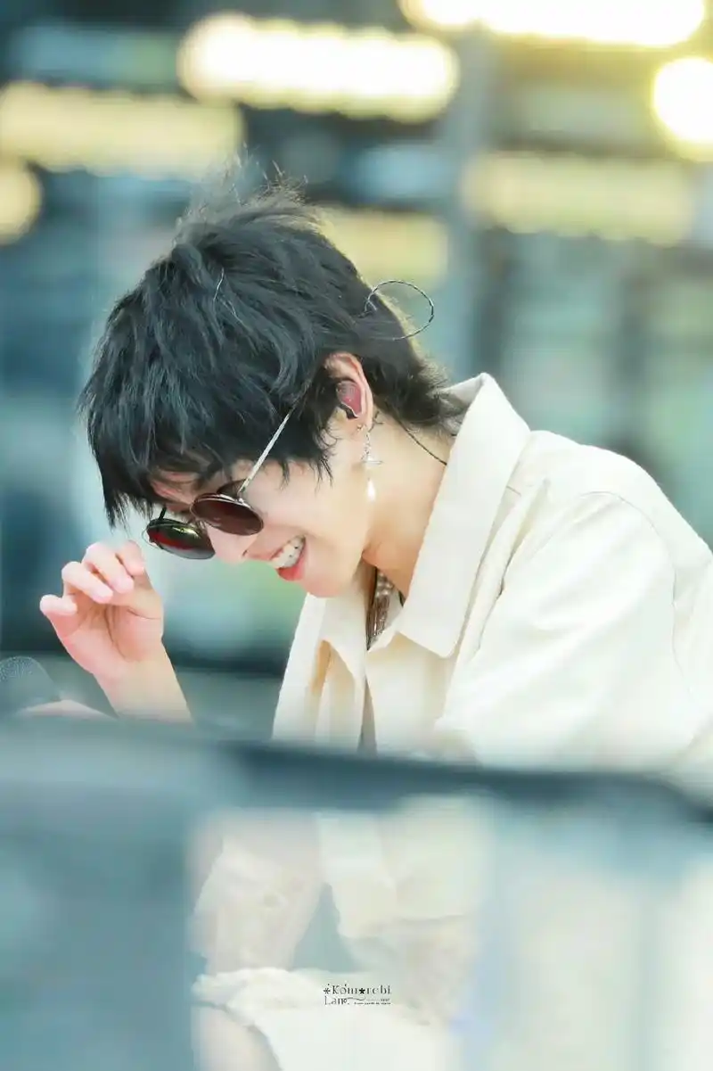 如果想念有声音.#华晨宇 #华晨宇侧颜照 #这谁顶得住啊 # - 抖音