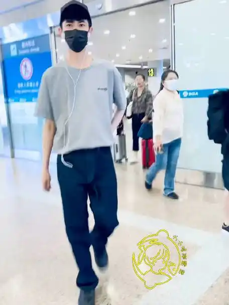 于朦胧0615生日快乐##于朦胧一伞烟雨