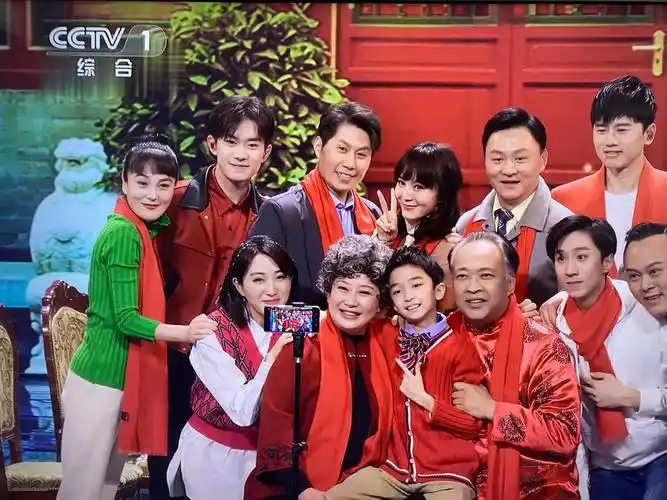 易烊千玺今晚很帅啊