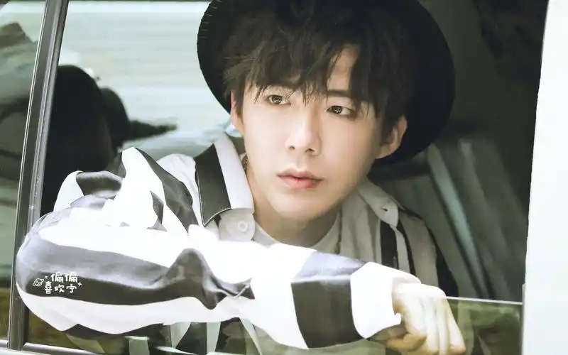 刘宇宁 | 帅气卡点