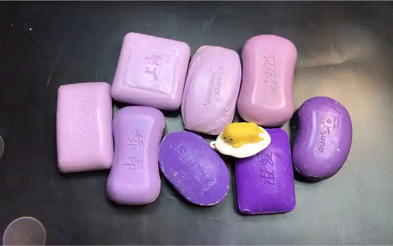 刮香皂—典雅高贵,还带点浪漫色彩,确实是神秘紫.