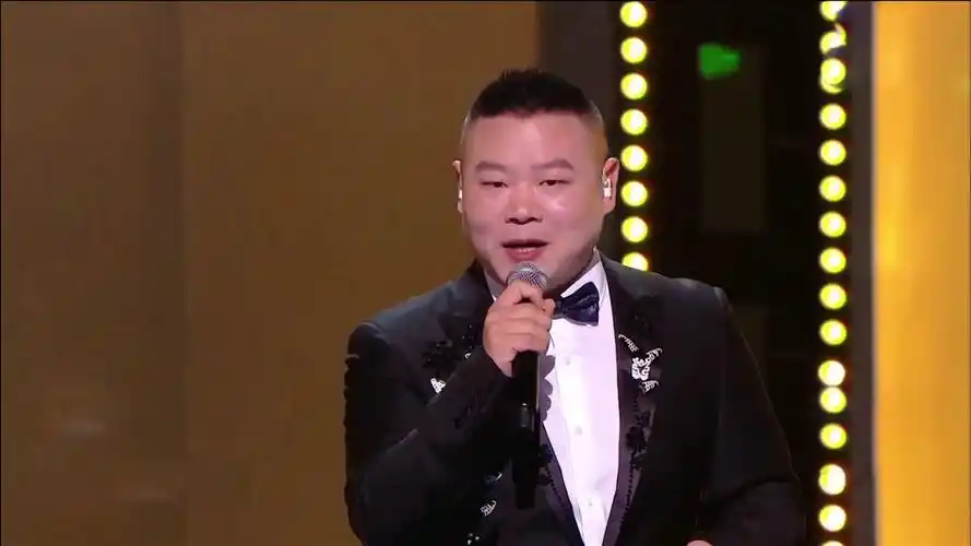 2021年春晚,岳云鹏一首《最亲的人》火爆网络-高清mv在线看-qq音乐