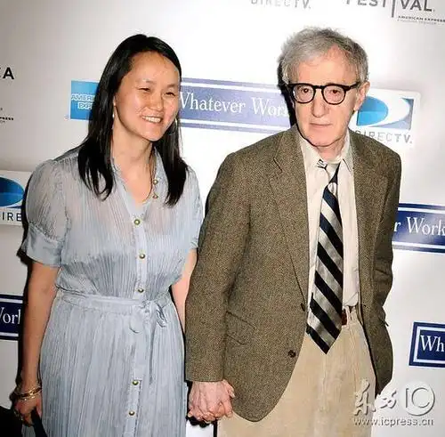 伍迪·艾伦和他妻子这算养成吗