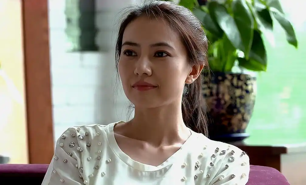 高圆圆在《咱们结婚吧》中的唯美剧照,女神太漂亮了!